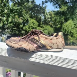 Women's Coach Jayme Brown Signature tennis shoes Size 6.5